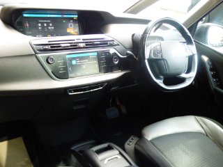 /photos/9719/1a88e60b-6e29-4daf-a9d5-736d13dd9e47_i320x240.jpg