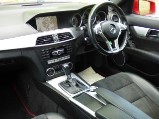 /photos/9719/7774826e-f04b-c99c-68e0-0d075aadb0dd_i320x240.jpg