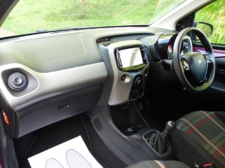/photos/9719/b2d17779-4518-4a35-b264-8ba17949f816_i320x240.jpg