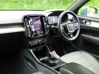 /photos/9719/cb26c95e-0f1c-41ae-b90c-98047752fe20_i320x240.jpg