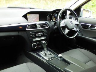 /photos/9719/e398df47-f6bf-4a3e-ba31-4612b156880b_i320x240.jpg